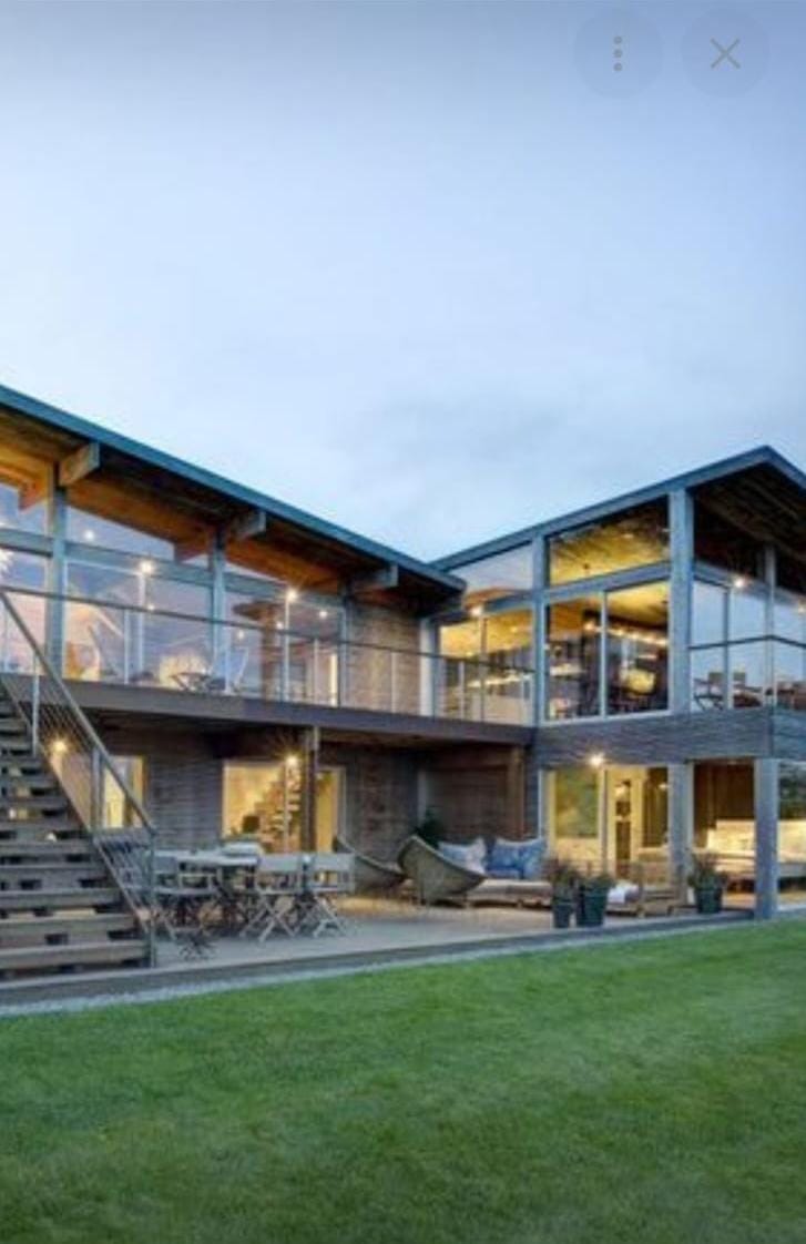 Luxury Prefab Villa by Akshim